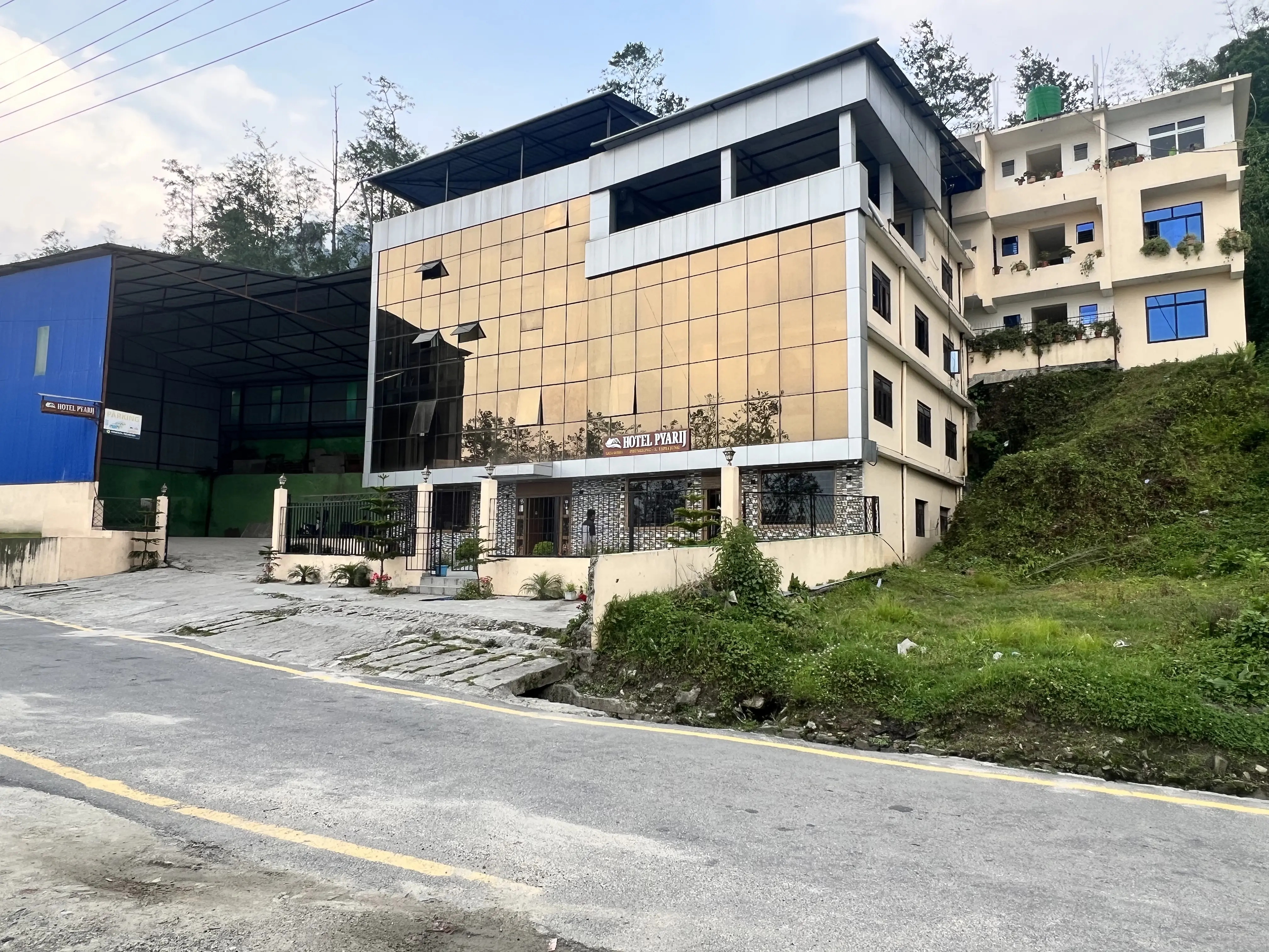 Hotel Pyarij